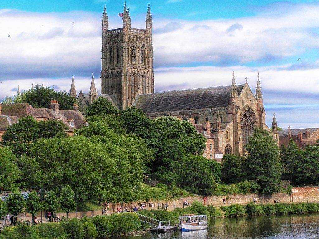 piano removals Worcester